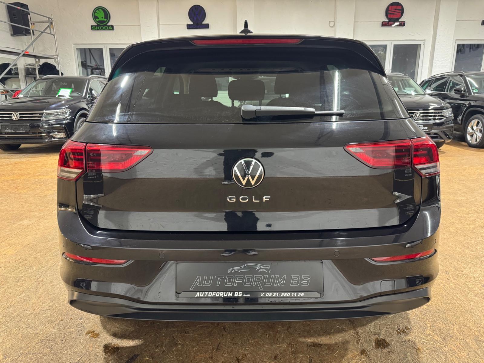 Volkswagen Golf VIII Lim. Life 1.5TSI/CAM/SHZ/GARANTIE11/27, миниатюра 8