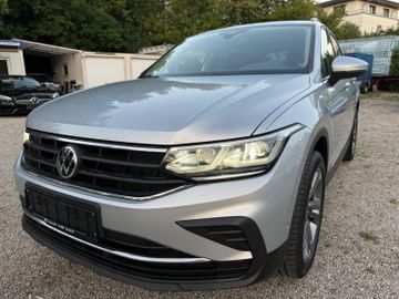 Volkswagen TiguanLife 4Motion 1.HD BUSINESS STHZ TOPZUSTAND