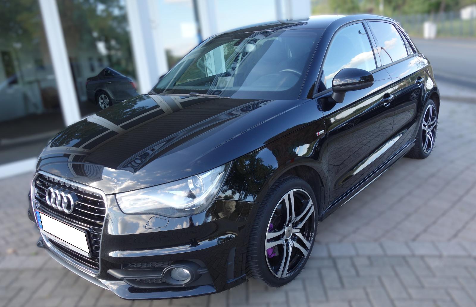 Audi A1 Sportback S-Line. LED/Xenon.Sitzh.Neu Kette!