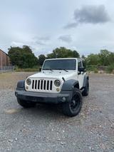 Jeep Wrangler Sahara 2.8 CRD Autom. Sahara - Jeep: Sahara