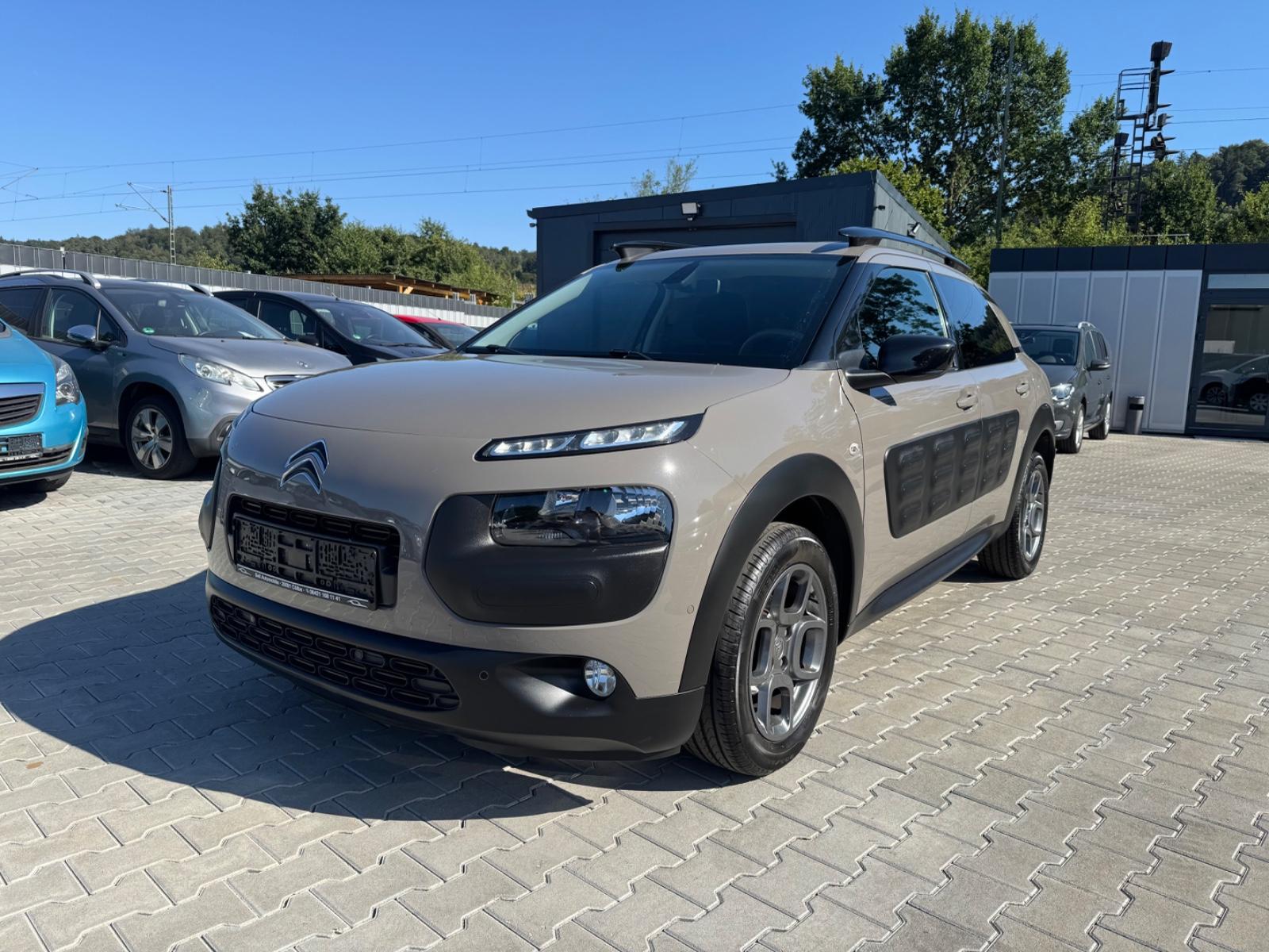 Citroën C4 Cactus Shine Automatik 1,2 60 kW/Navi/Rü-Kame