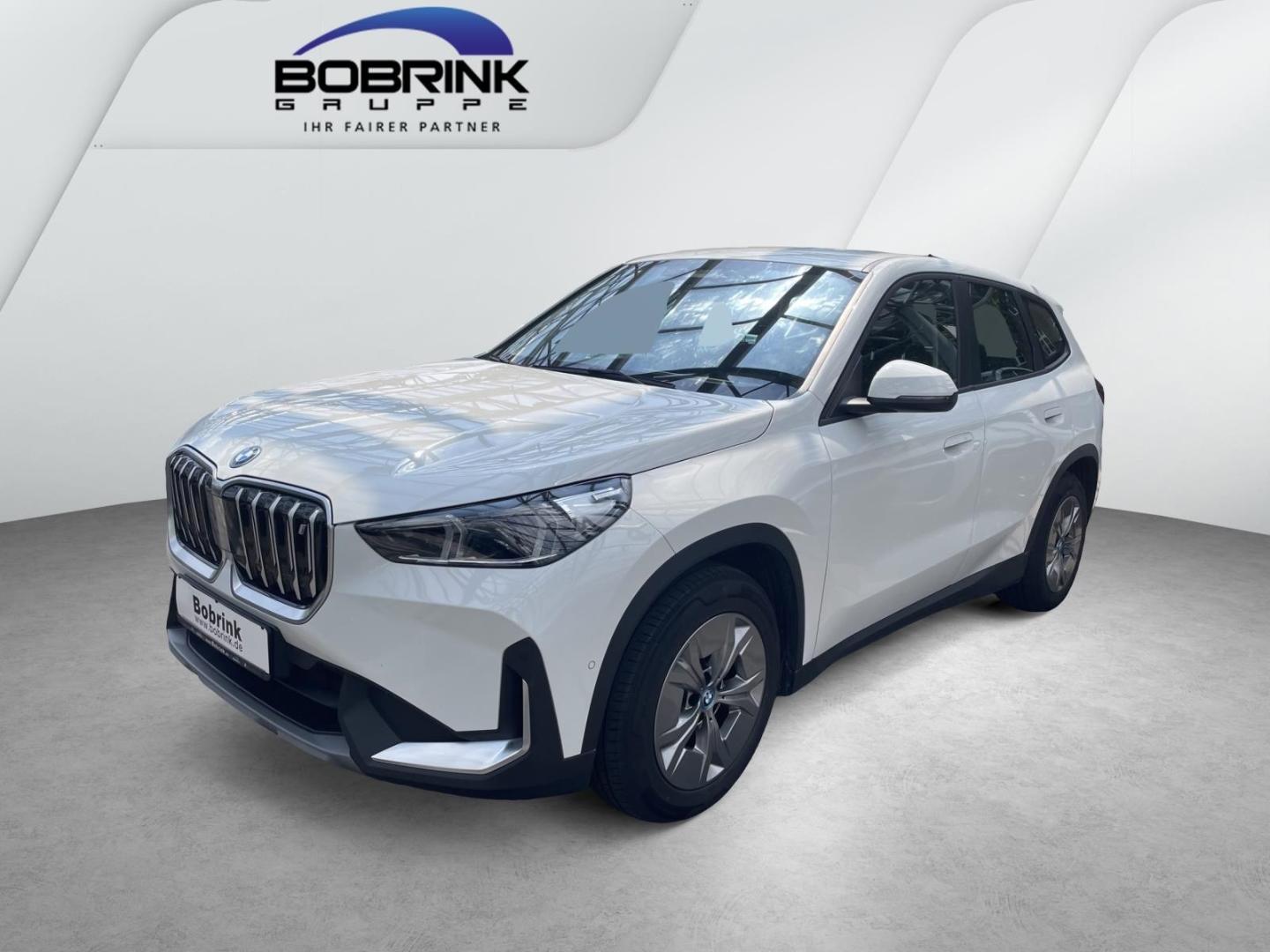 BMW iX1 xDrive30 Elektro adap. M Fahrwerk Parkass. L