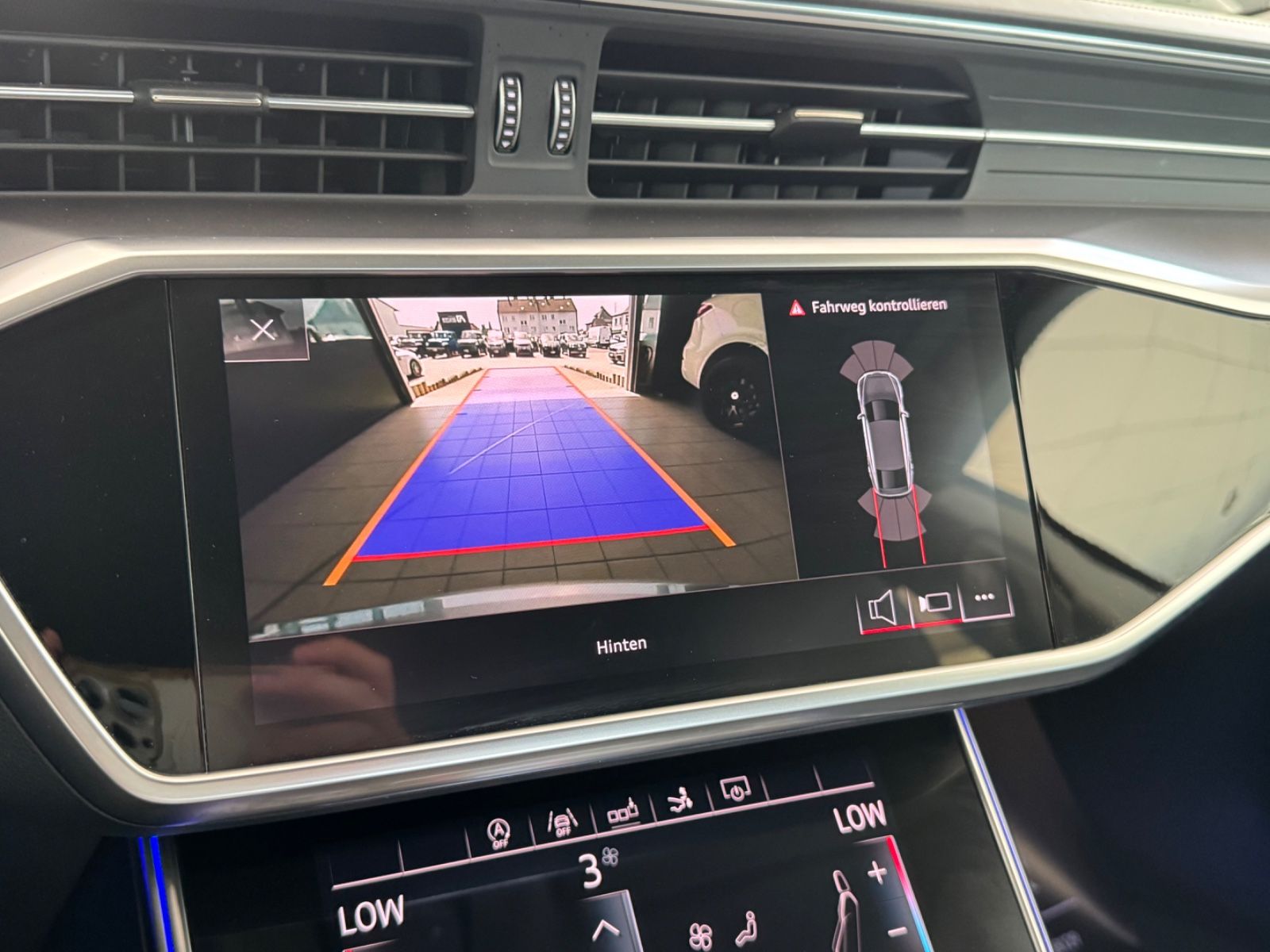 Fahrzeugabbildung Audi A7 Sportback 55 FSI quattro/Leder/R-Cam/ACC/Navi
