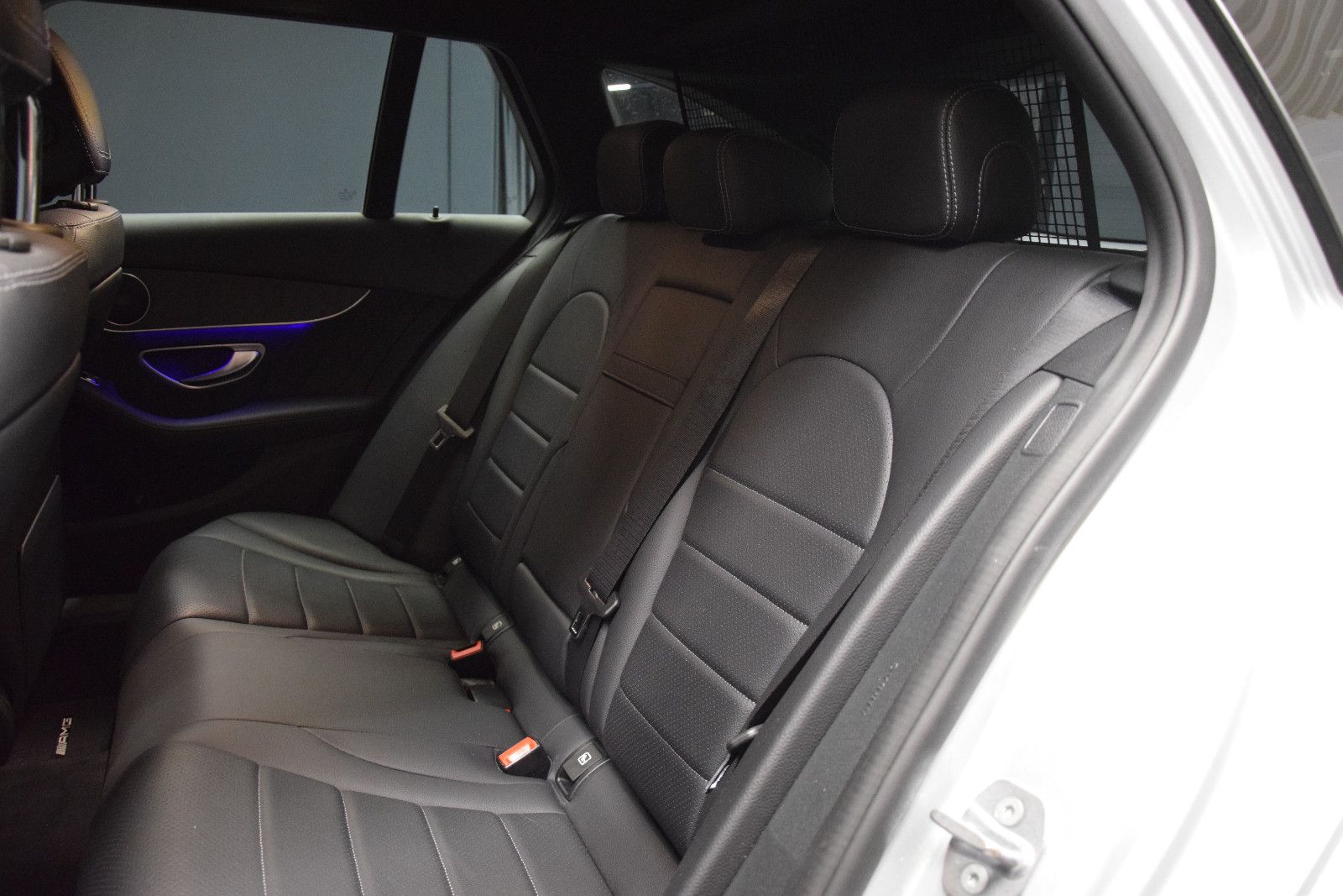 Fahrzeugabbildung Mercedes-Benz C 200 C T-Modell C 200 4Matic Vollleder ACC 360°