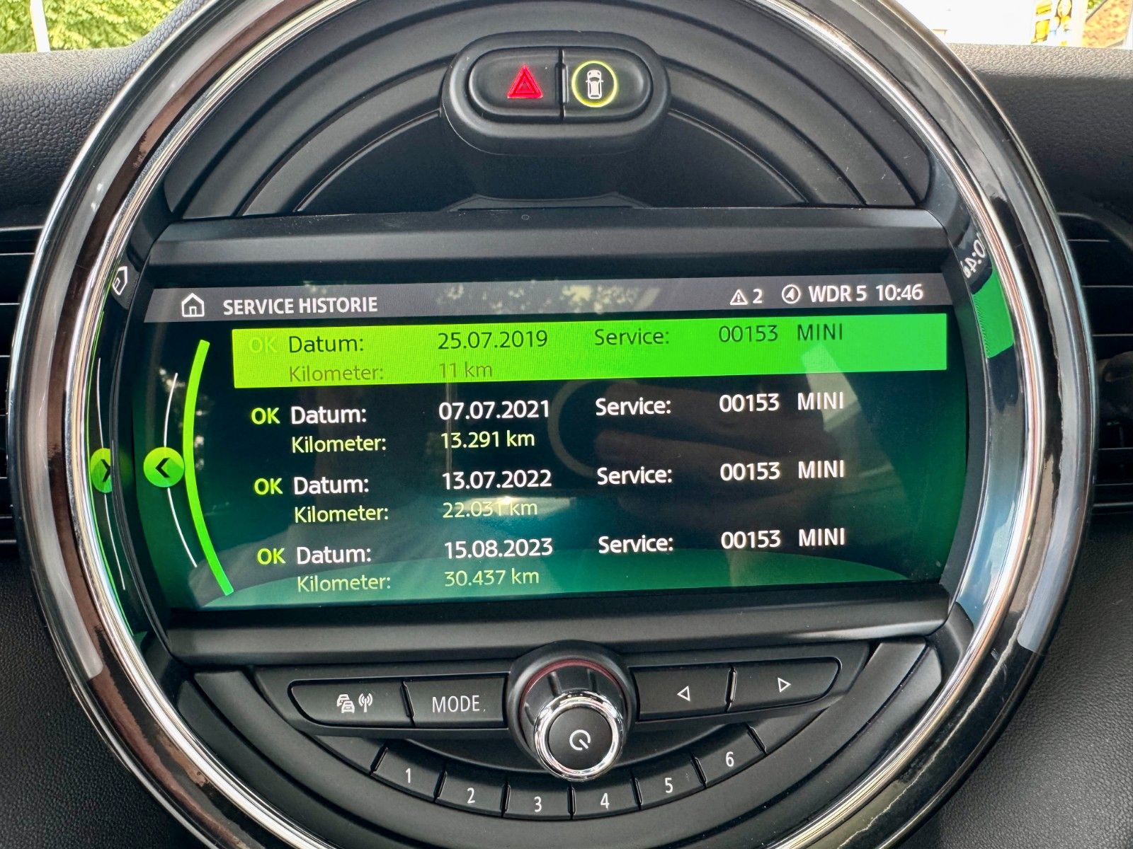Fahrzeugabbildung MINI Cooper Autom. Navi/Panorama/LED/Sportsitze/1.Hd