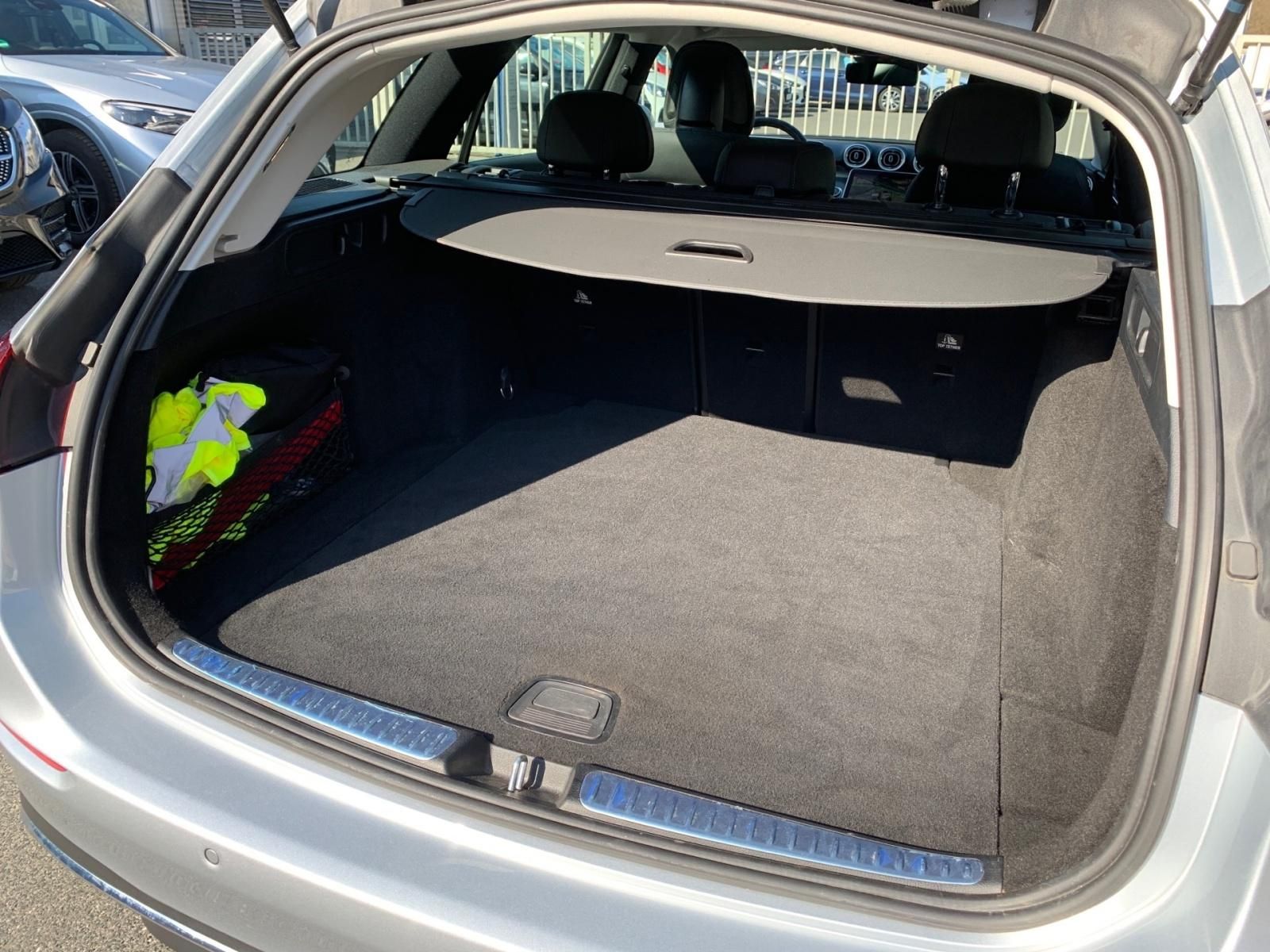 Fahrzeugabbildung Mercedes-Benz C 200 d T **AVANTGARDE*KAMERA*PREMIUM*DISTRONIC*