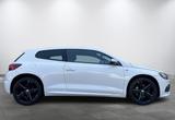Volkswagen Scirocco R-Line Aut. PDC Navi Tempomat Sitzh. - VW Scirocco Benzin Gebrauchtwagen