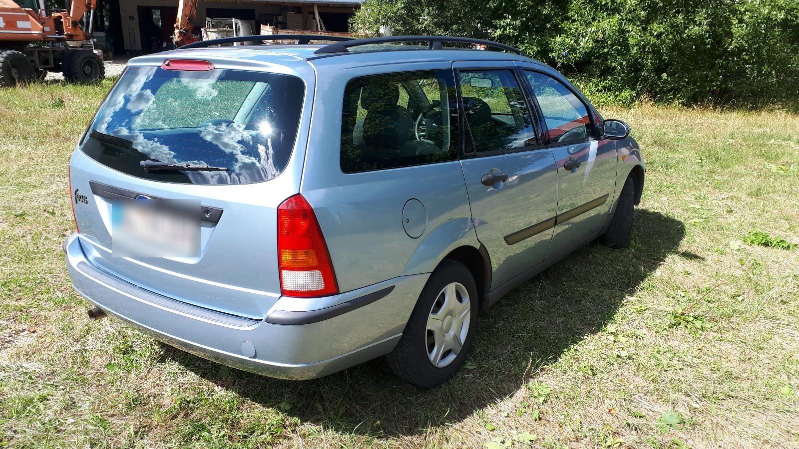 Ford Focus 2004 — photo 6