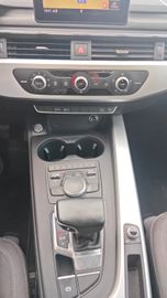 Audi A4 Allroad - 12