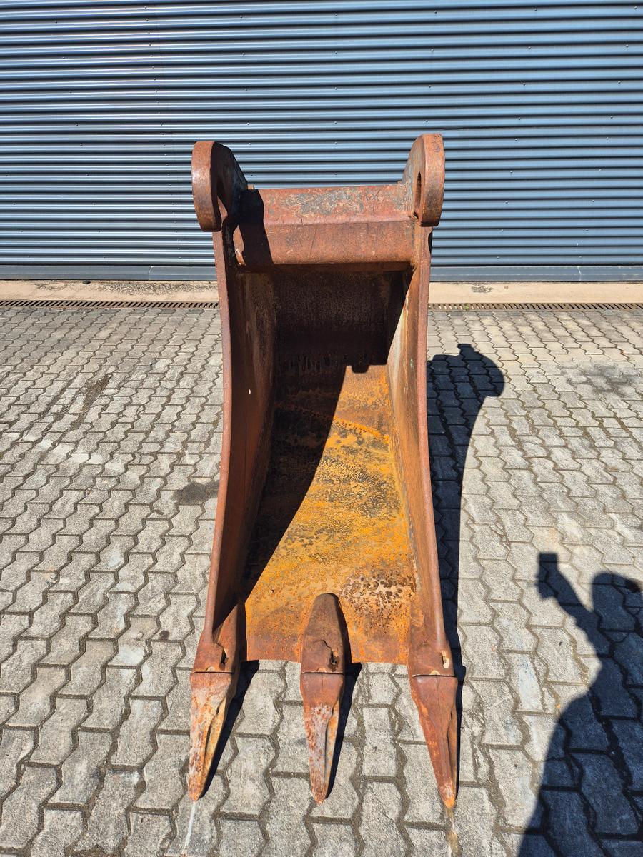 Andere Tieflöffel *700mm/verachtert*