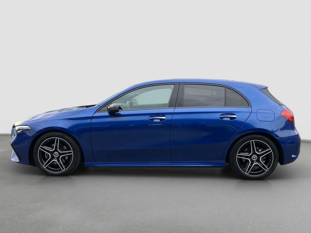 Fahrzeugabbildung Mercedes-Benz A 200 AMG*NIGHT*MULTIB*AHK*DISTR*TOTW*KEYL*KAM