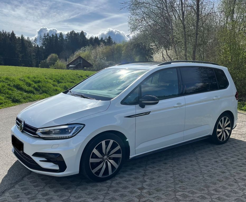 Image of Volkswagen Touran