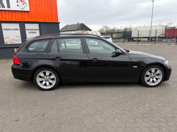 BMW 320 - 4