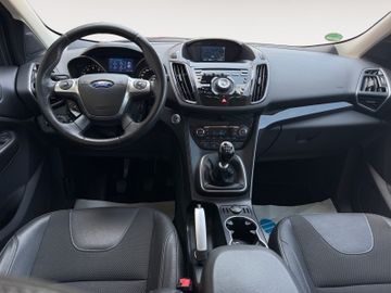 Ford Kuga - 9