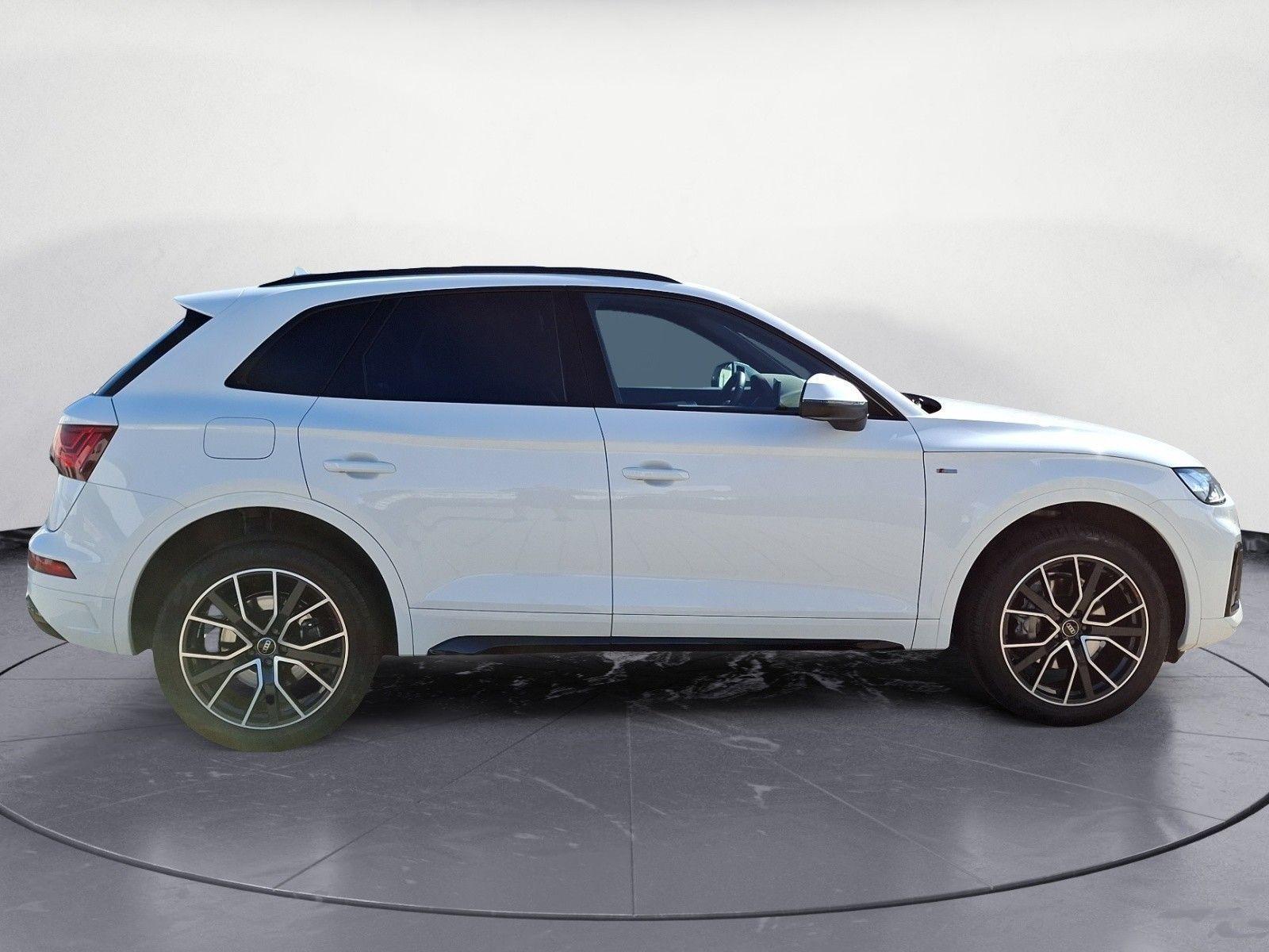 Audi Q5 40 TFSI quattro S tronic S line Optik PanoDac