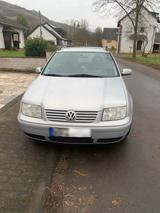 Volkswagen VW Bora Golf4 Kombi 126000km - Volkswagen Bora mit Anhängerkupplung