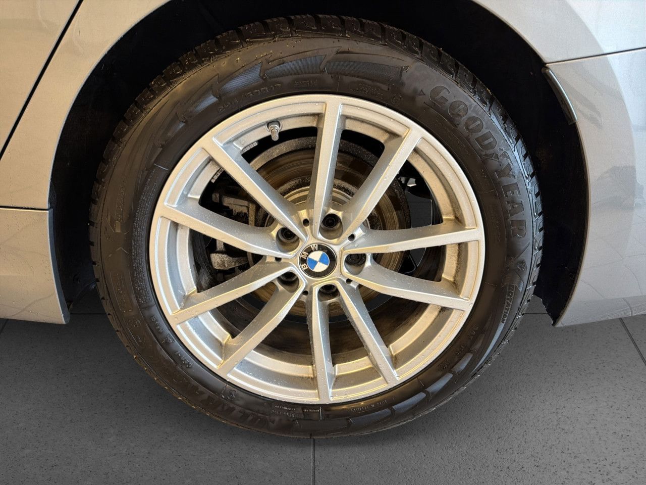 BMW 318 - Bild 17