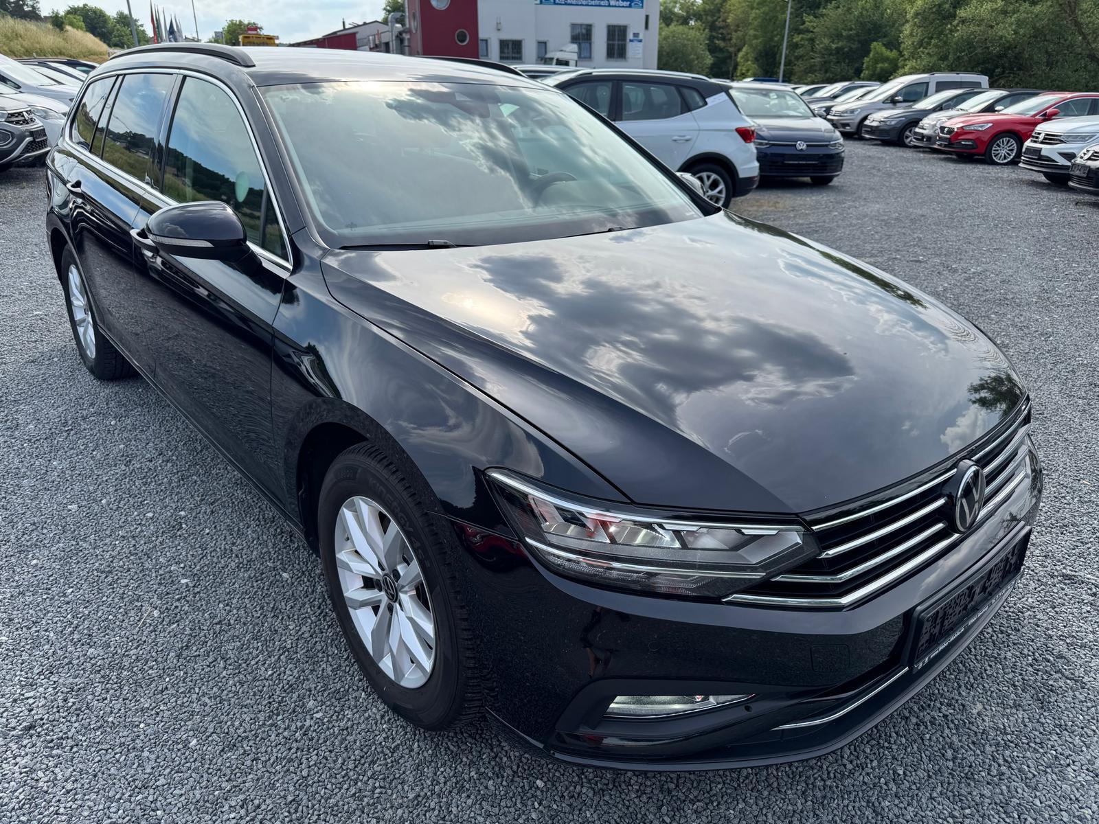 Volkswagen Passat 1.5 TSI *DSG*BUSINESS*PDCHI+VO*NA