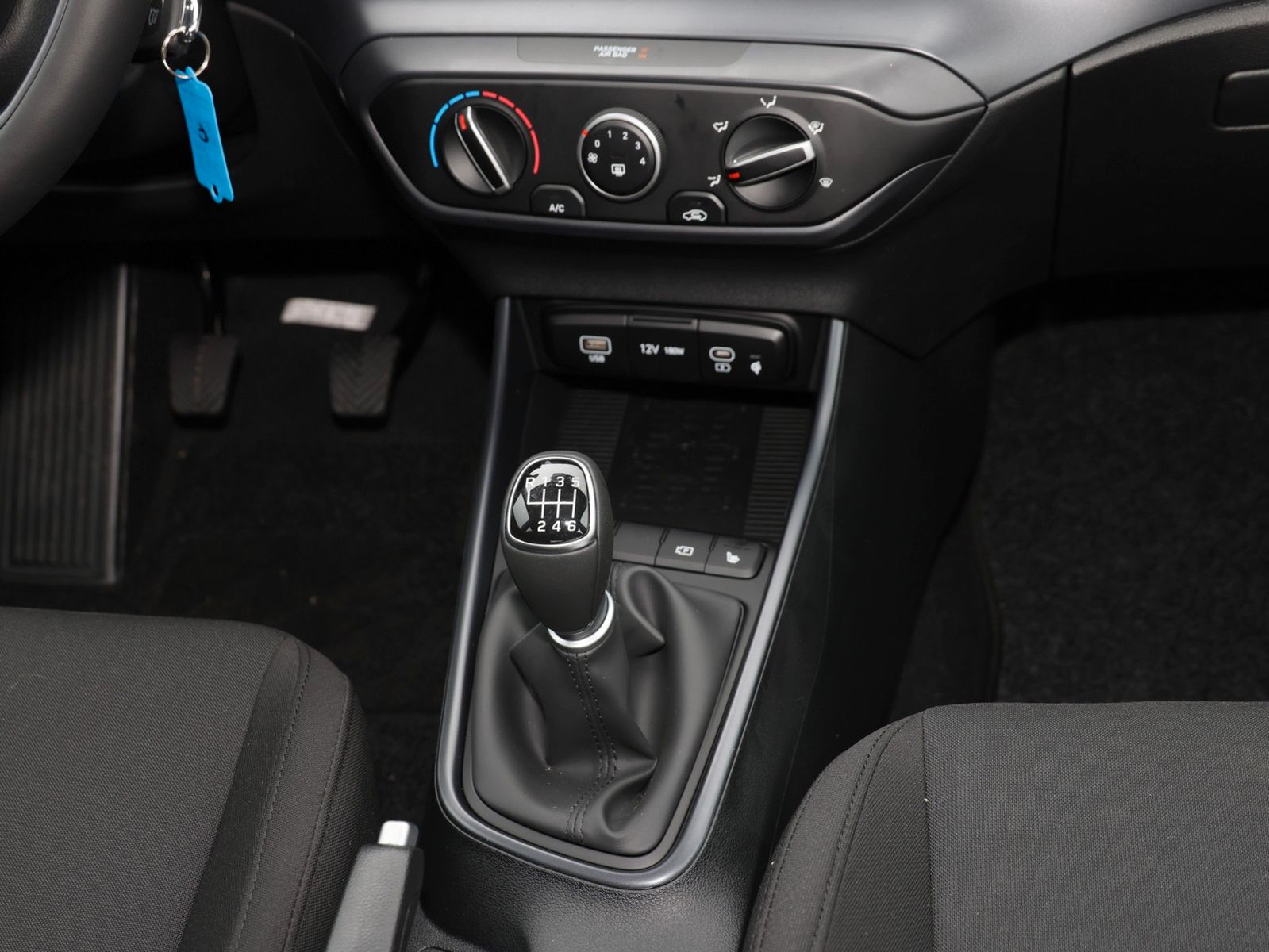 Hyundai i20 - Bild 11