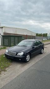 Mercedes-Benz W203 Mercedes C220 CDI Elegance - Mercedes-Benz C 220 Limousine W203 cdi mit Diesel-Antrieb