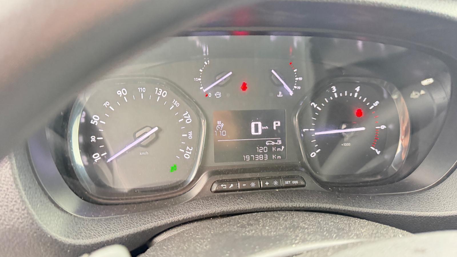 Peugeot Expert Kasten Pro L1