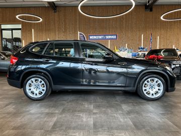 BMW X1 sDrive *TÜV0928*VOLL-LEDER*NAVI*PDC*2-ZONEN*
