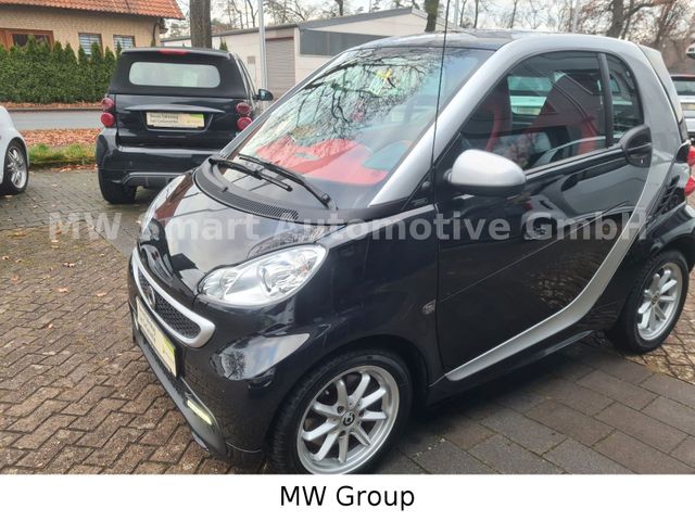 Smart ForTwo coupé 1.0 62kW Passion Klima Navi Servo