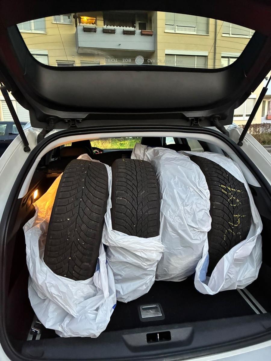 Peugeot 308 2014 — photo 11