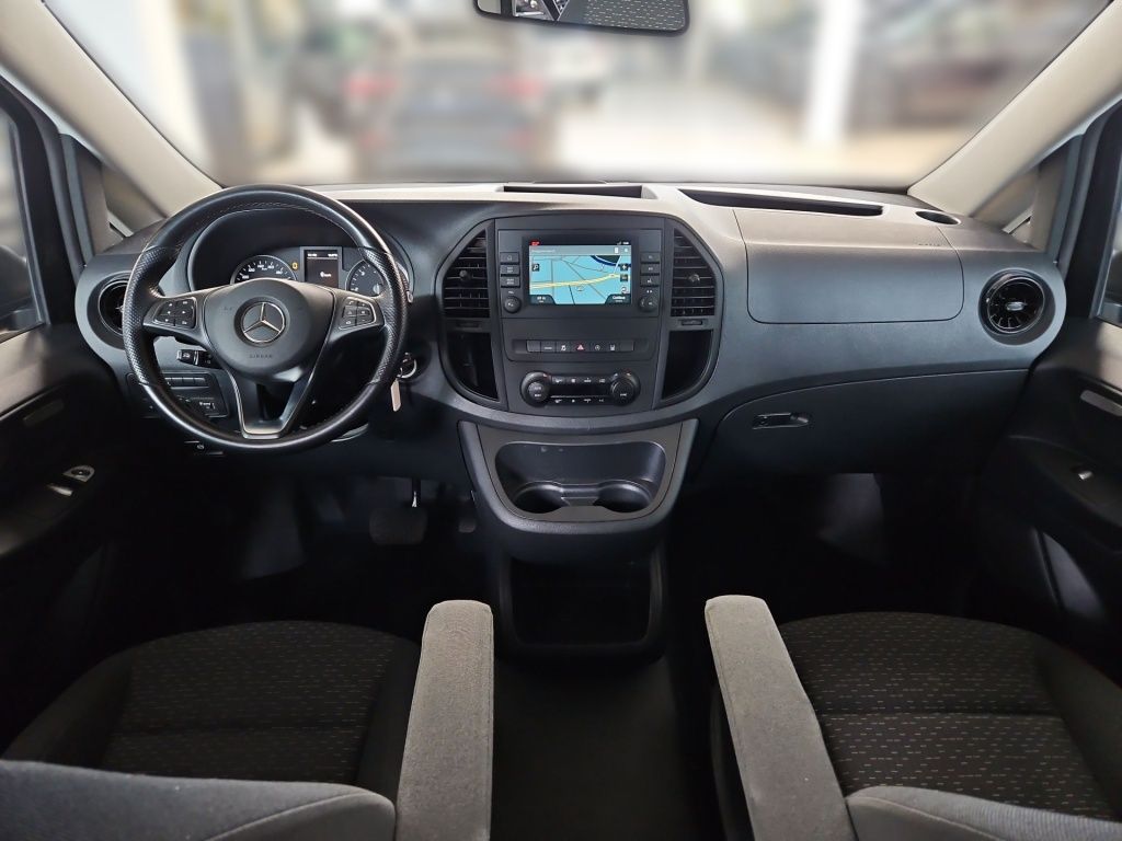 Fahrzeugabbildung Mercedes-Benz Vito 119 Tourer PRO lang 4x4 STHZ Flügeltüre AIR