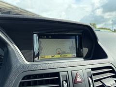 Fahrzeugabbildung Mercedes-Benz E 200 CGI Cabrio Avantgarde Navi Leder Airscarf