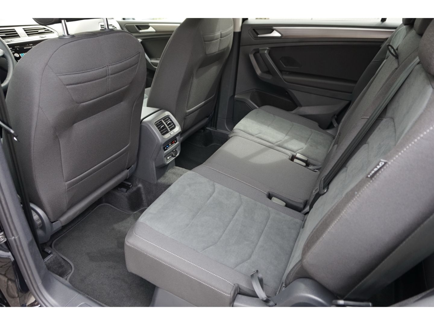 Tiguan Allspace 2.0 TSI DSG 4M Elegance 7-Si*AHK