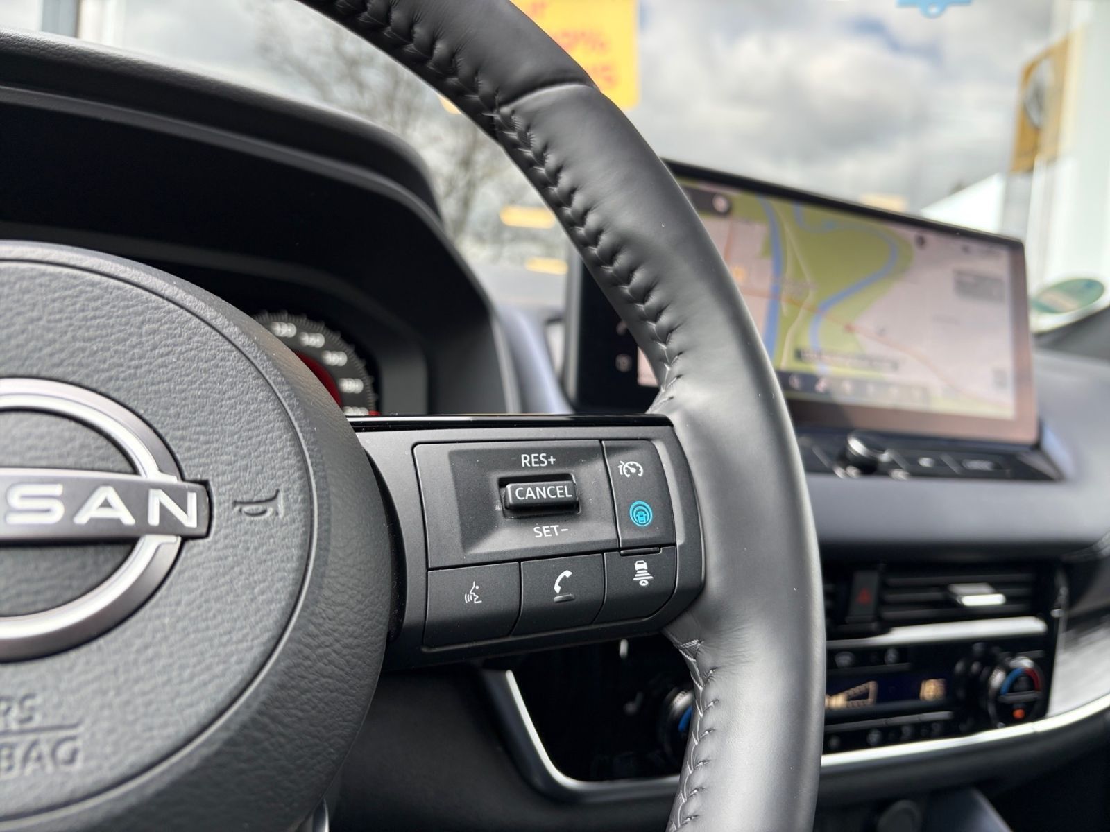 Fahrzeugabbildung Nissan Qashqai 1.5 VC-T e-Power Tekna+*SHZ*Bose*360°Kam