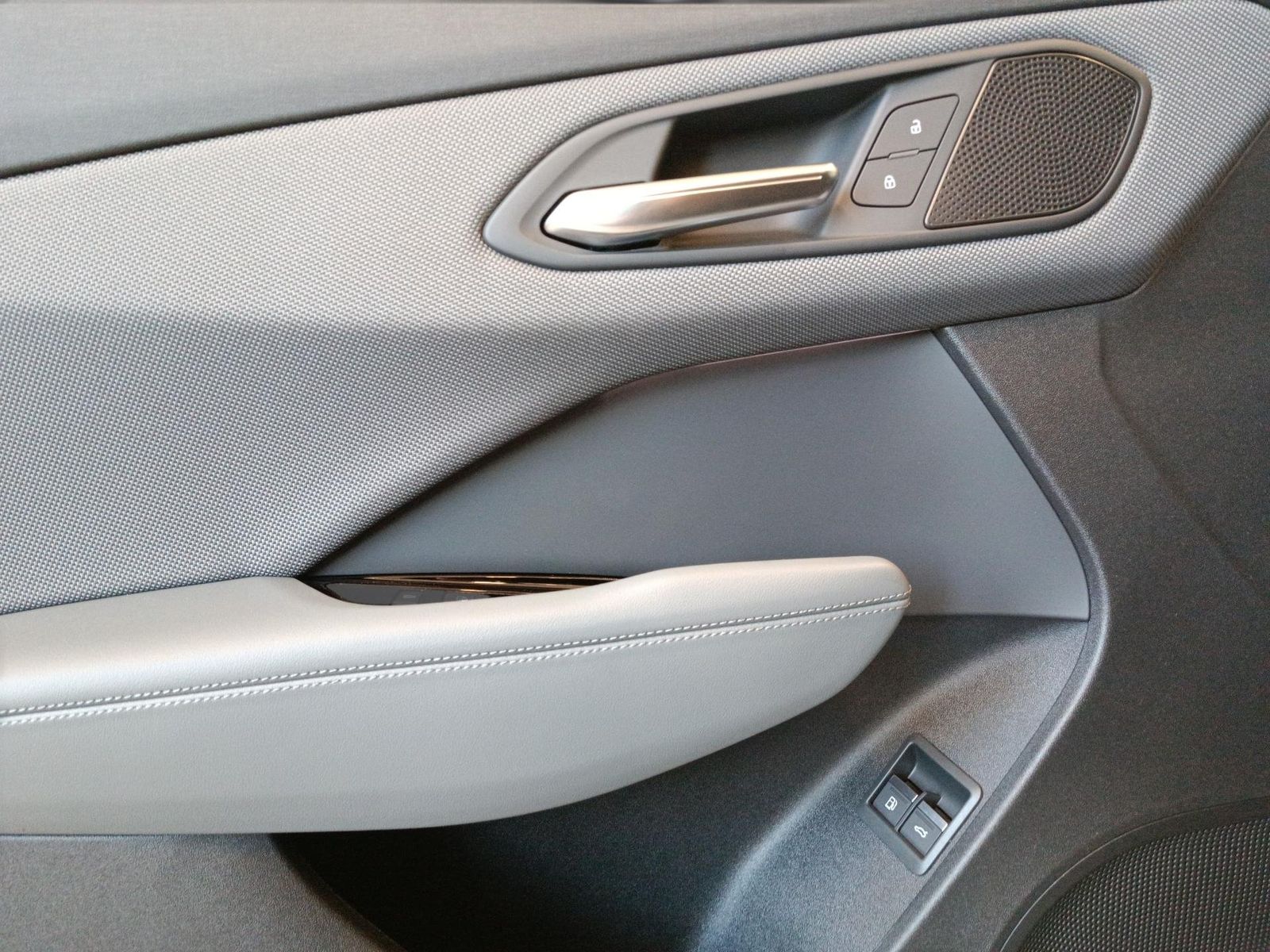 Audi Q3 SUV e-hybrid 200 kW S tronic *AHK*RFK*Klima* foto 16