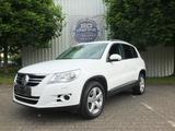 Volkswagen Tiguan SPORT&STYLE SUMMER SALE 25: NAVI orig.ATM - : Klimaanlage, Sale