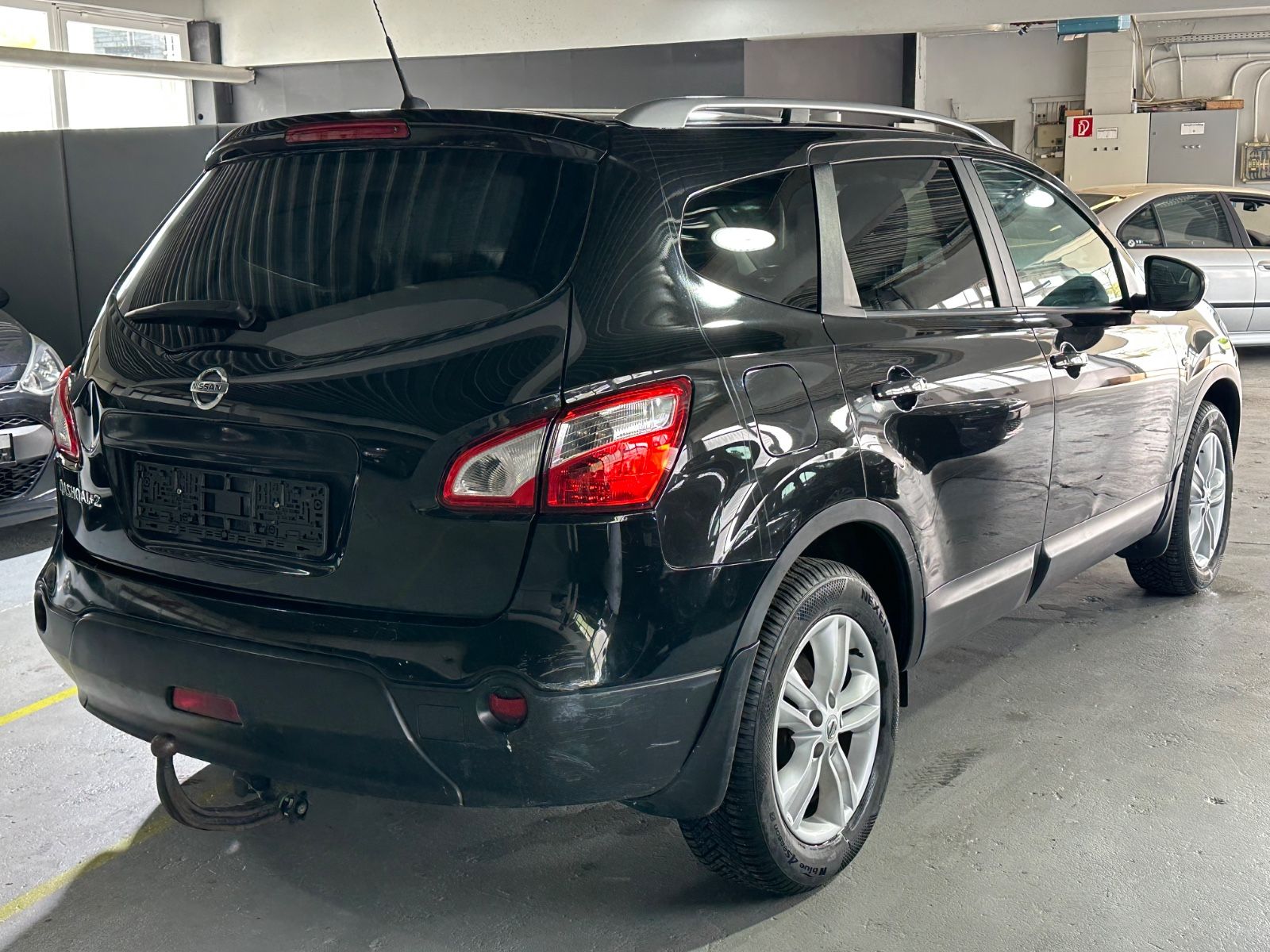 Qashqai +2 Visia*7-Sitzer*AHK*ALU*MFL*NAVI*SHZ*E