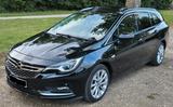 Opel Astra ST 200PS*1.Hand*Matrix*Navi*SD*AHK*8-fach - Opel Astra: Schwarz, Kombi