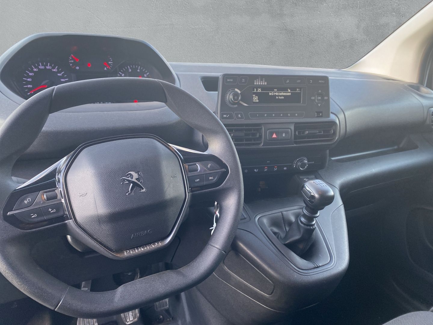 Fahrzeugabbildung Peugeot Partner Grip L1 1.5 BlueHDi *Frontscheibe heizba