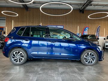 Volkswagen Golf Sportsvan *ACC*PDC*NAVI*2-ZONEN*