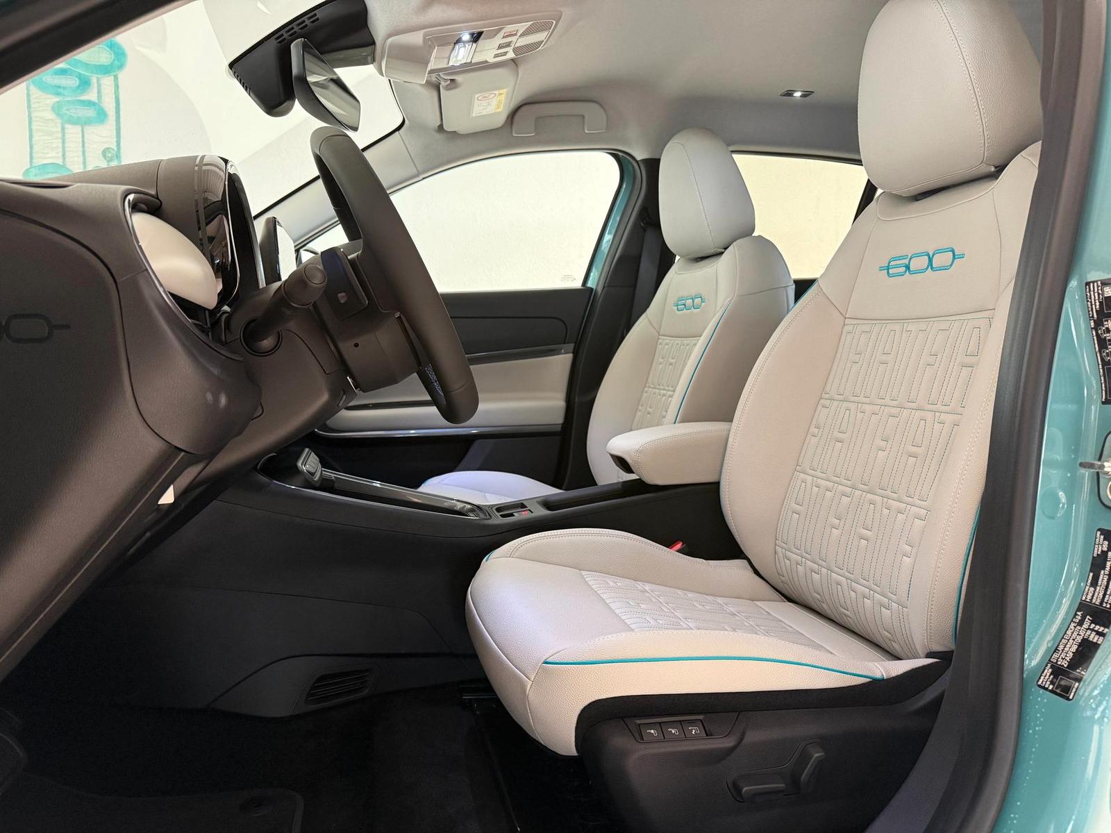 Fiat 600 La Prima Hybrid 1.2 T3 81 kW (110 PS) DCT...