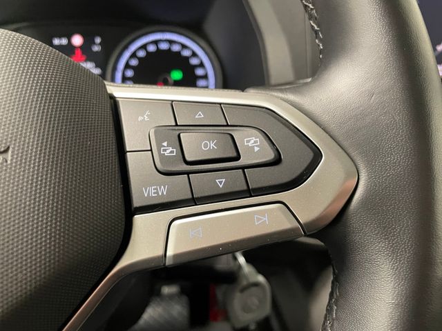 T6.1 Caravelle Comfortline 2.0 TDI DSG ACC NAVI