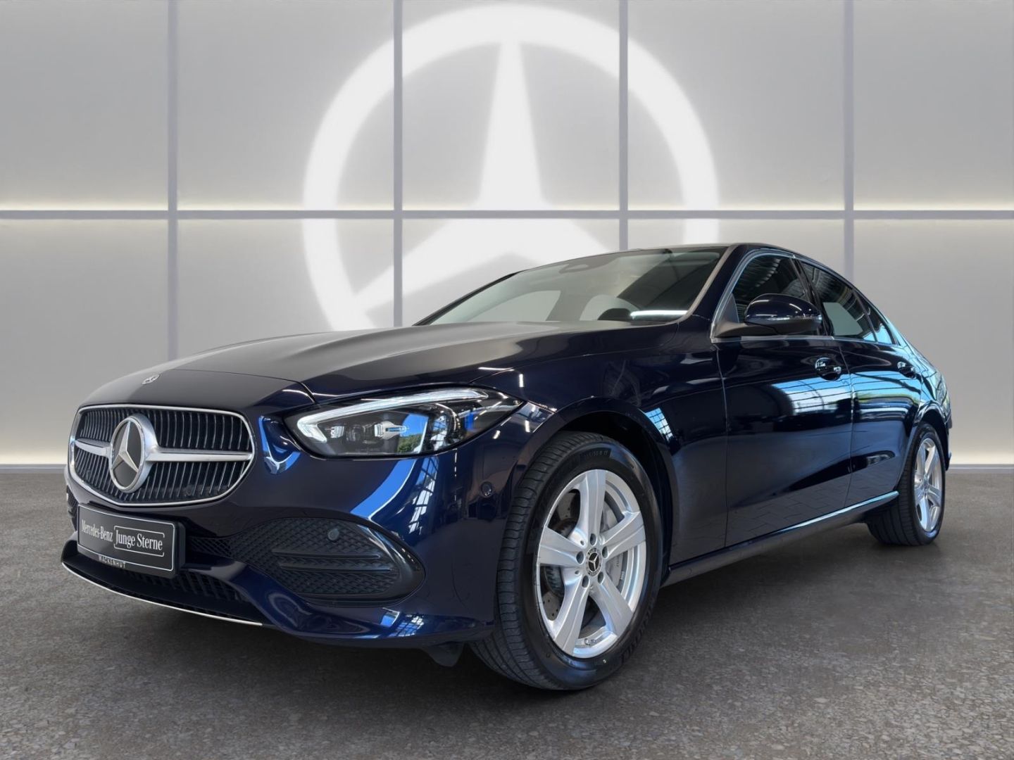 MERCEDES-BENZ C 300 e AVANTGARDE VERK.ASS+DIGITAL LIGHT+KAMERA
