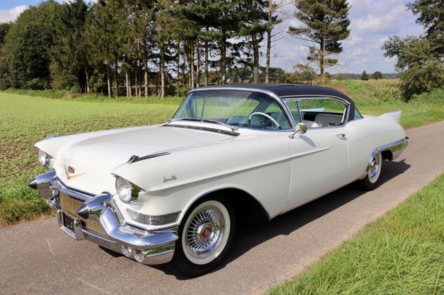 Cadillac Seville 2-Door Coupe, 6.0 V8, Top Historie
