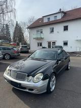 Mercedes-Benz Mercedes E320 cdi - Mercedes-Benz E 320 aus 2003: Cdi