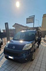 Fiat Qubo 1.3 MJT 80 CV Dynamic - blaue Fiat Qubo