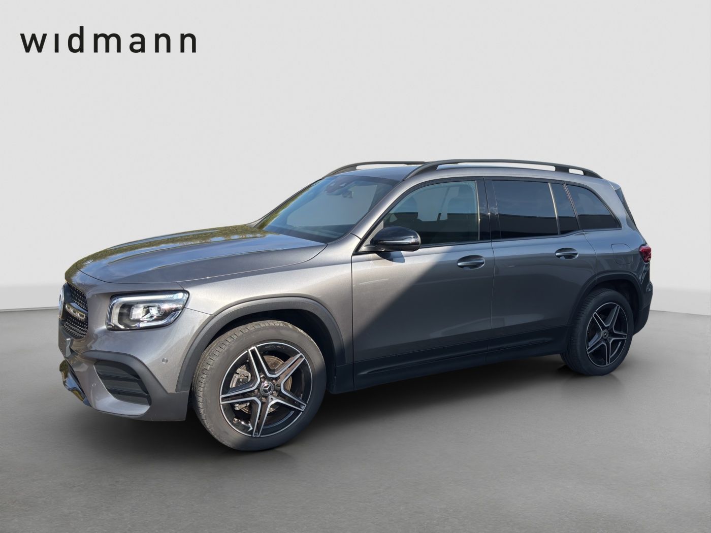 MERCEDES-BENZ GLB 200 *AMG*LED*Night*PDC*Kamera*El.Heckkl*DAB*