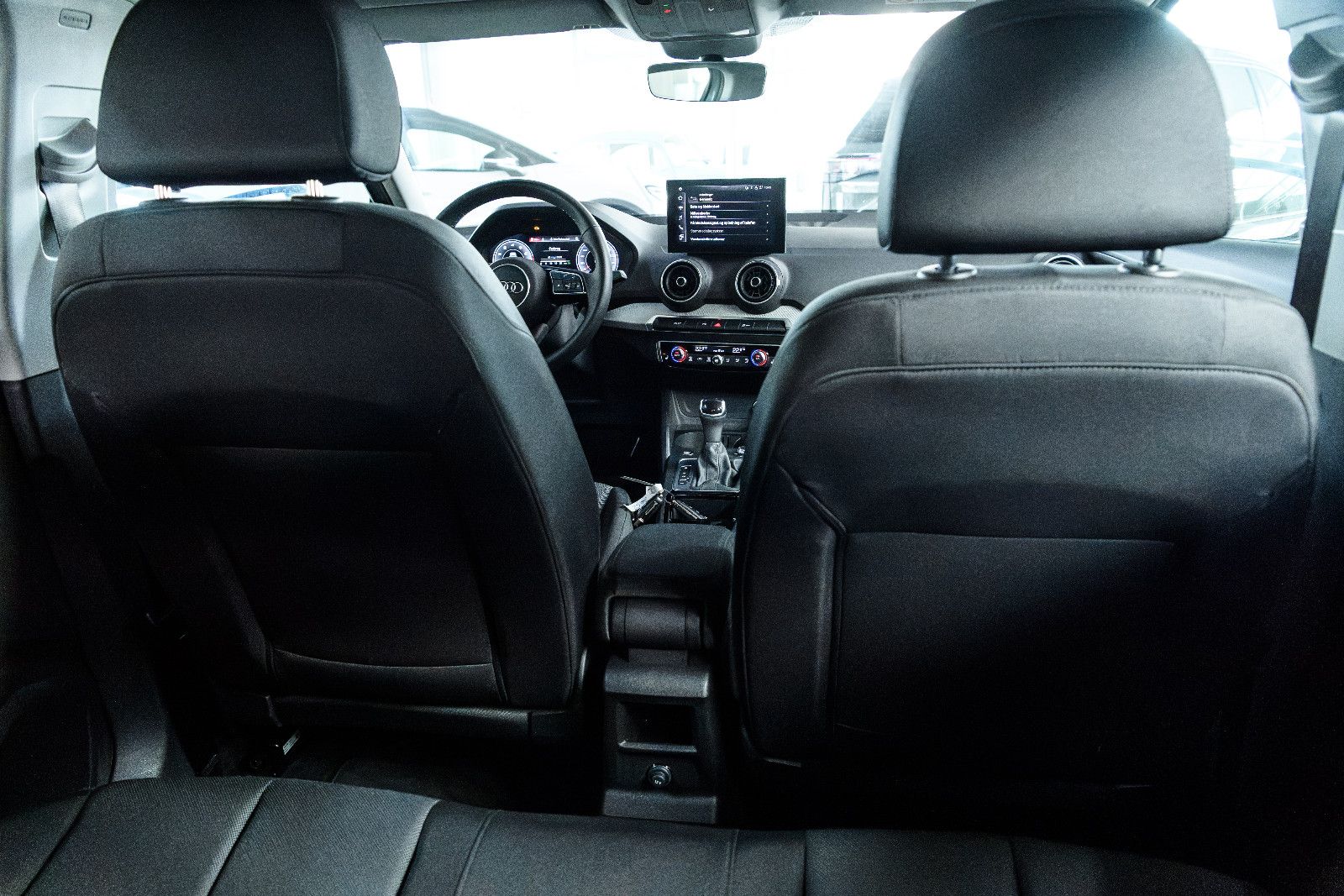 Fahrzeugabbildung Audi Q2 35 TFSI +Kamera +Sitzheizung +DAB