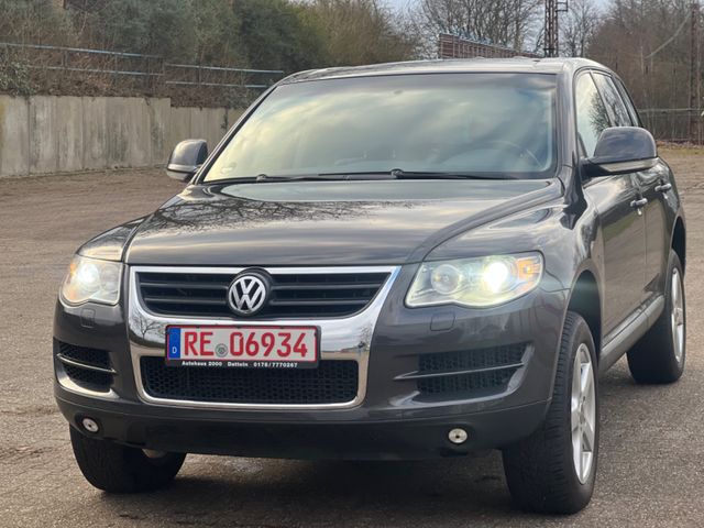 Volkswagen Touareg V6 TDI*AHK*SHZ*PDC*TEMPOMAT*NAVI*