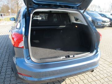 Ford Focus Turnier Titanium BLIS + Winterp.+ Kamera