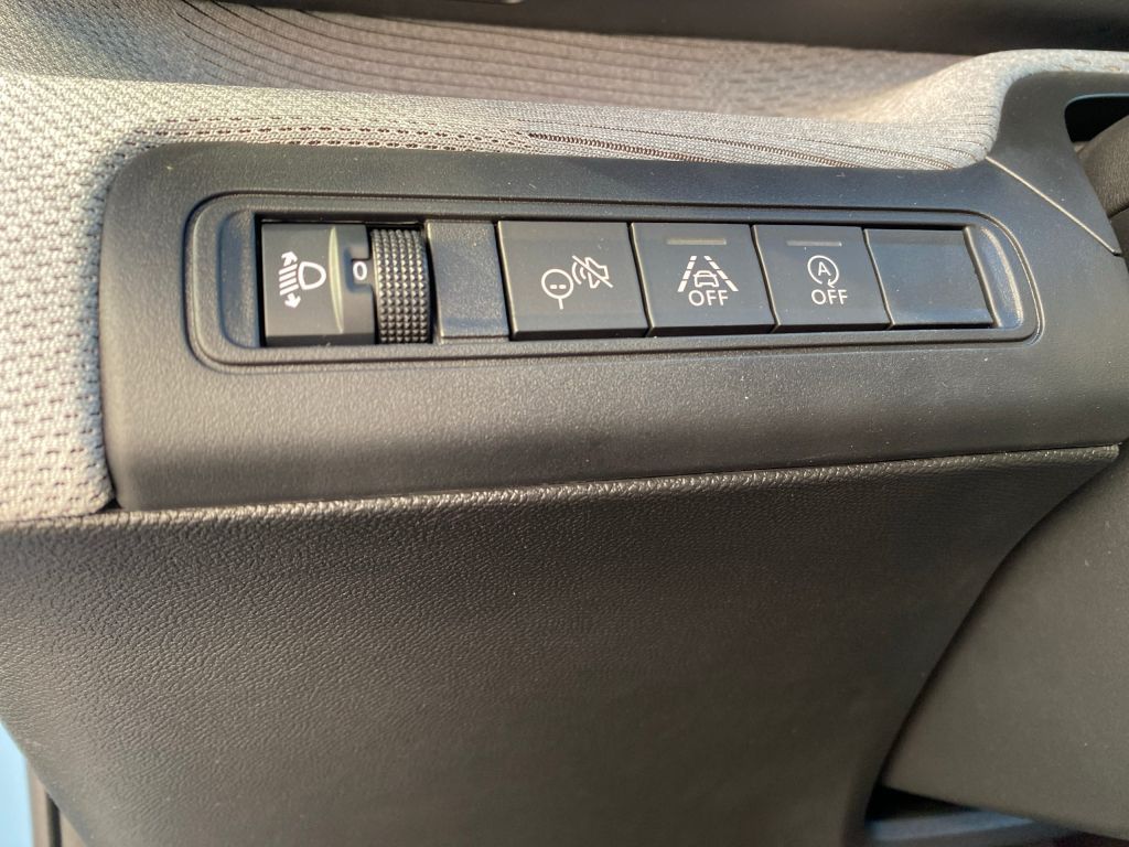 Fahrzeugabbildung Citroën C3 Turbo 100 MAX *Winterpaket*Sicherheits-Paket*