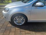 Volkswagen Golf 1.6 TDI CUP Cabriolet CUP - Volkswagen Golf mit Diesel-Antrieb: Cabrio